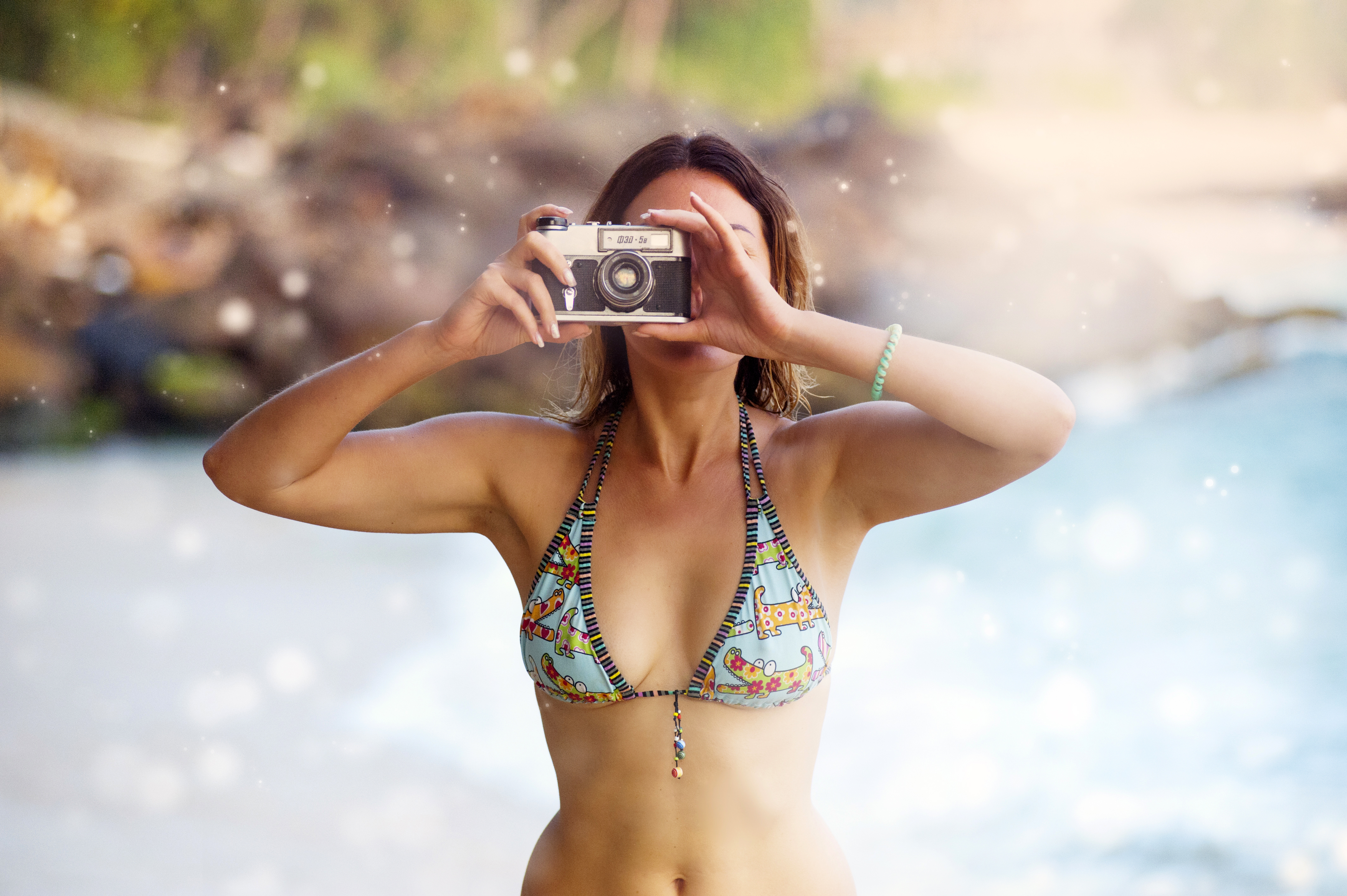 How to Take Perfect Bikini Pictures?